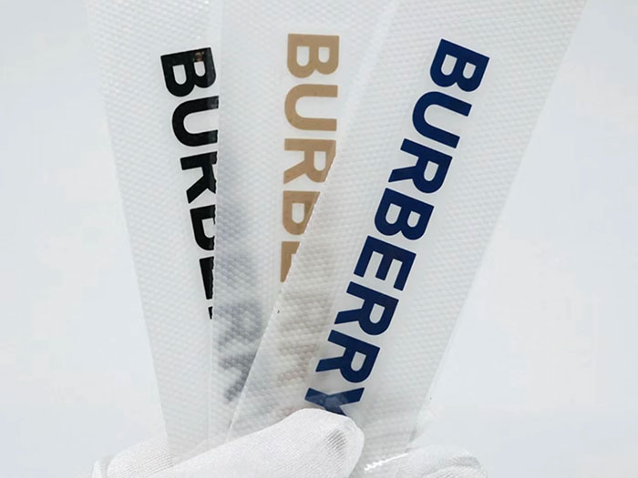 Premium 3D silicone heat transfer labels for modern apparel brands